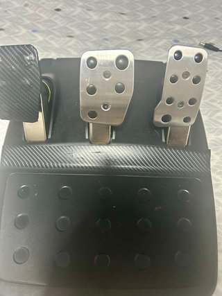 Logitech G29 con soporte Pedales cambio marchas