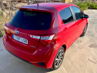 Toyota Yaris Hybrid 2020 ROJO · 67.000 km