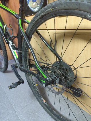 Bicicleta Gravel Monster
