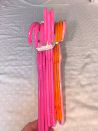 Lote 10 Perchas Plástico Colores variados