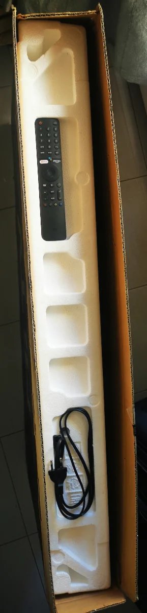 Xiaomi Smart TV 43 4K + Soporte Pared