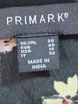 Mono floral Primark negro y multicolor