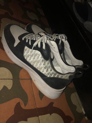 Dior B25 Sneakers Grises y Negras