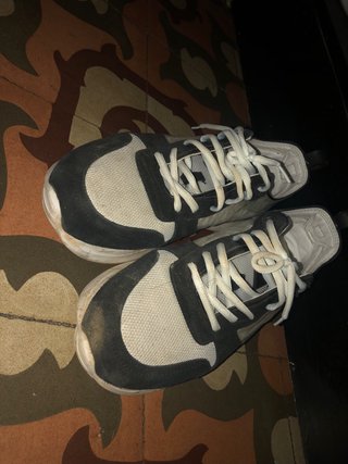 Dior B25 Sneakers Grises y Negras