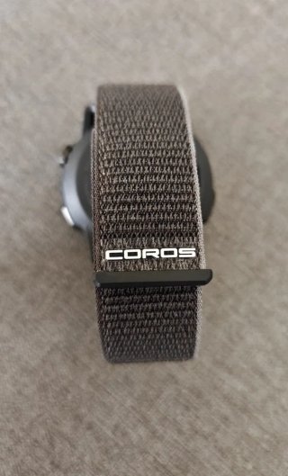 COROS APEX 4 Smartwatch