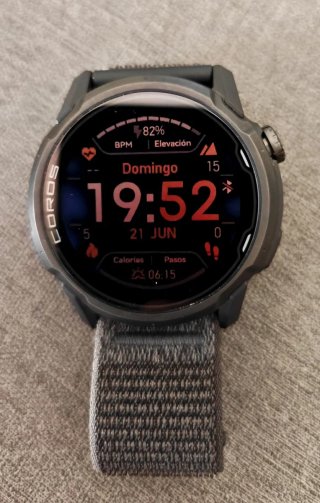 COROS APEX 4 Smartwatch