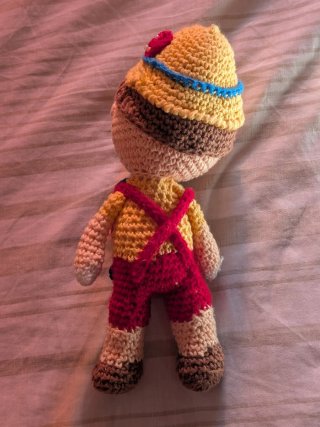 Muñeco de crochet Pinocho