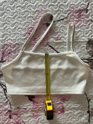 Top asimétrico Shein blanco roto Talla M