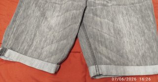 Pantalón corto vaquero de hombre