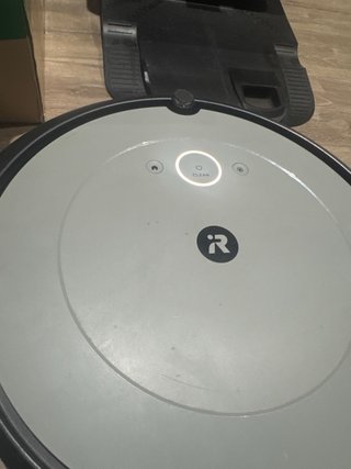 iRobot Roomba i1+ Base y Accesorios + Factura