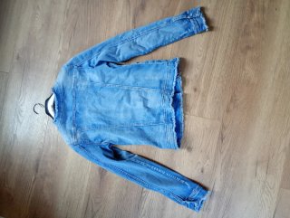 Chaqueta tejana con pedrería