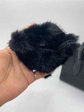 Peluche gato negro con cola