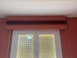 Persiana veneciana aluminio roja