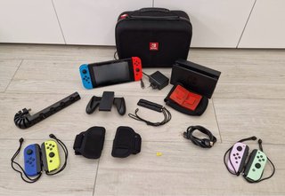 Funda Nintendo Switch + Estuches Juegos