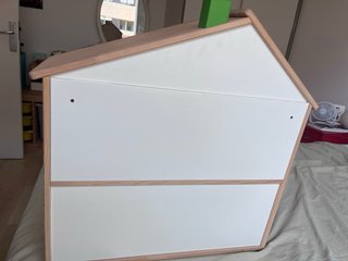 Casita de madera infantil IKEA