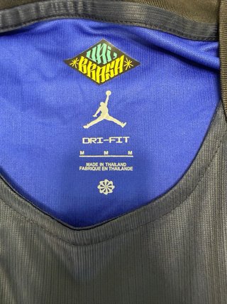 Camiseta Jordan Brasil Fútbol Negra Azul