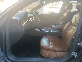 Audi A8 2004