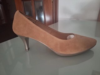 Zapatos de vestir marrones sin estrenar