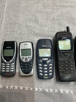 Lote Nokia 5110 / 8210 / 8310 / 3310