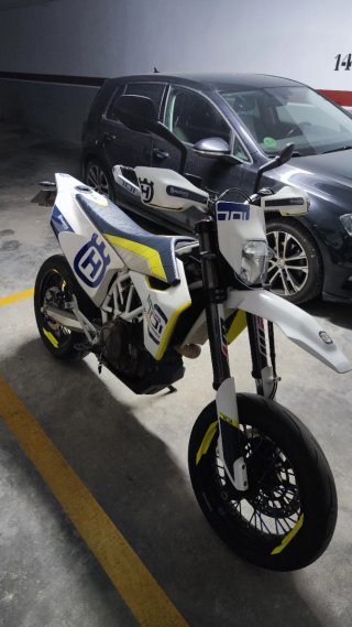 Husqvarna 701 SM