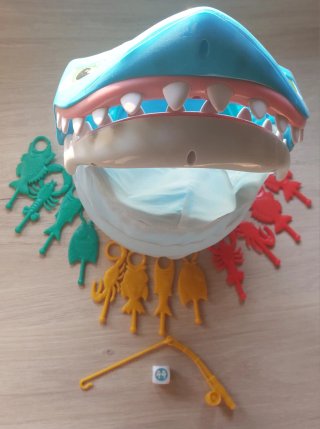 Juego de mesa Mandíbulas tiburón.