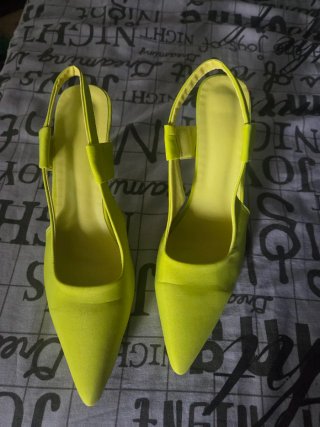 Zapatos tacón slingback amarillo neón talla 39