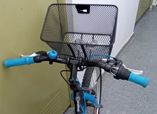 Bicicleta BTWIN 20 con cesta