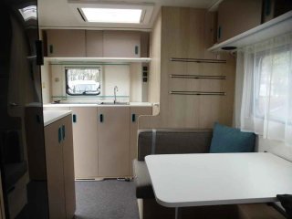 Caravana Adrià Aviva 442ph
