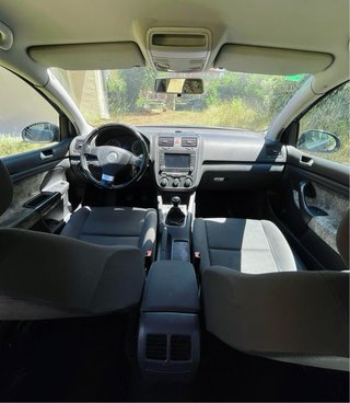 Volkswagen Golf V 2004