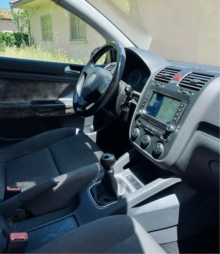 Volkswagen Golf V 2004