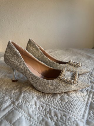 Zapatos de salón encaje perlas T39