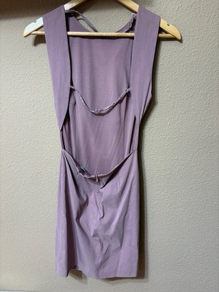 Vestido rosa fruncido
