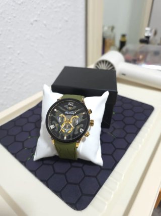 Reloj MEGIR Hombre Oro y Verde