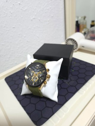 Reloj MEGIR Hombre Oro y Verde