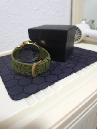 Reloj MEGIR Hombre Oro y Verde