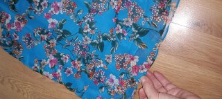 Blusa Tintoretto floral azul