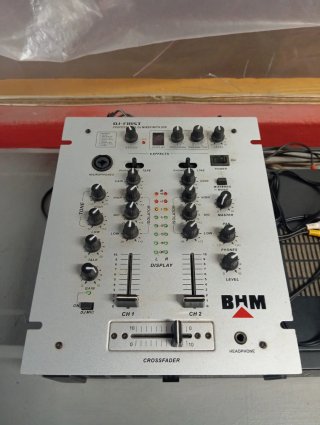 BHM AMP 700 Amplificador Profesional