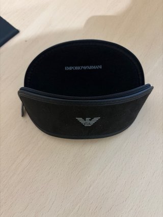 Gafas de sol Emporio Armani negras