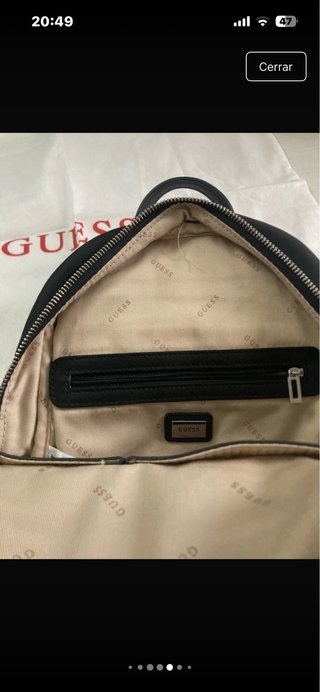 Mochila Guess Negra