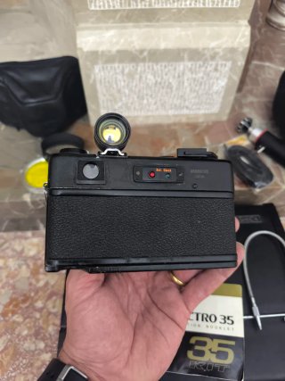 Yashica Electro 35 GT Kit Cámara