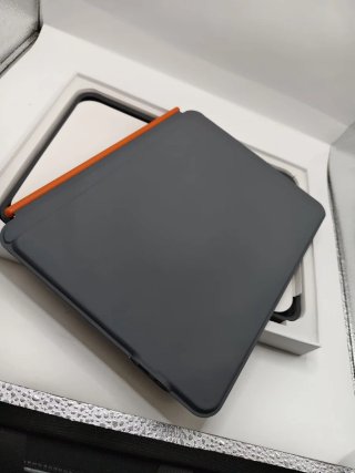 Combo WIWU 3 en 1: Funda + Teclado