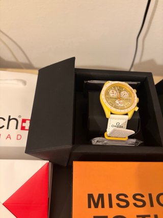 Omega x Swatch MoonSwatch Giallo