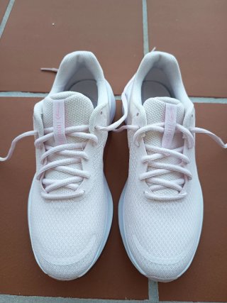 Zapatillas Nike Rosas y Blancas