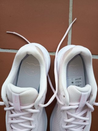 Zapatillas Nike Rosas y Blancas