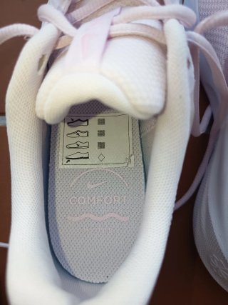 Zapatillas Nike Rosas y Blancas