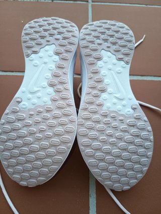 Zapatillas Nike Rosas y Blancas