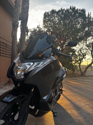 Honda Integral 700 Maxi Scooter