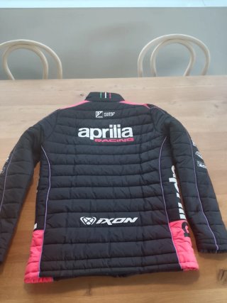Aprilia Tuono V4 Factory(cambiaría por honda xadv)