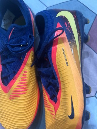 Botas de fútbol Nike Phantom Erling Haaland 35.5