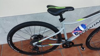 Bicicleta Trekking B'TWIN Riverside 900. Ruota 28"
